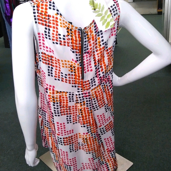 W5 Tank - Picture 2 of 3